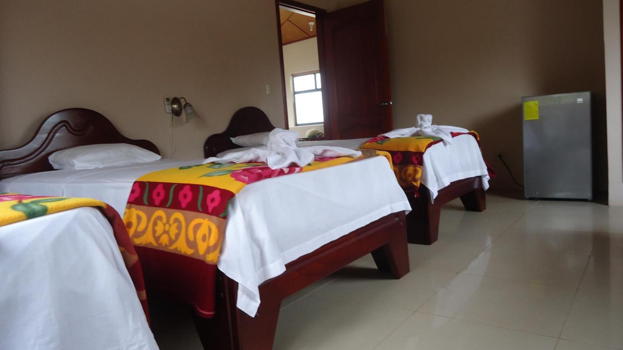 Casa Los Delfines Hotel Puerto Villamil Luaran gambar
