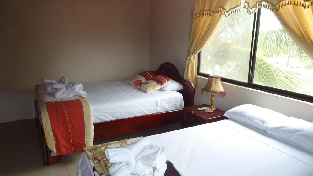 Casa Los Delfines Hotel Puerto Villamil Luaran gambar